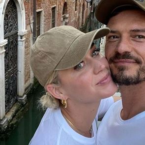 &lt;em>Орландо&lt;/em> &lt;em>Блум&lt;/em> забрави нещо важно в тези снимки от Капри