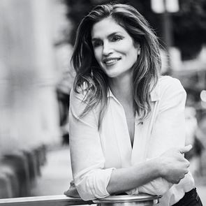 Синди Крауфорд: "Несигурността ми ме накара да седна на задната седалка