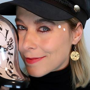 Тя е професионалист по... време. Какво ни съветва