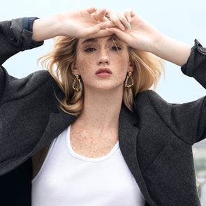 Блейзърът и всички начини как да го носим този сезон