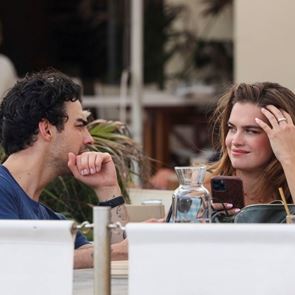 Връзката на Джо Джонас и Сторми Брий става сериозна