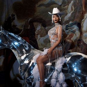 &lt;em>Бионсе&lt;/em> отново е на трона, настъпи Ренесанс