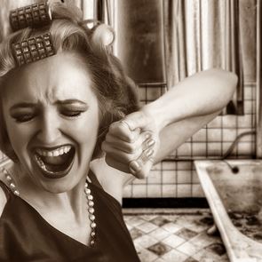 5 навика, които развалят &lt;em>косата&lt;/em> ни