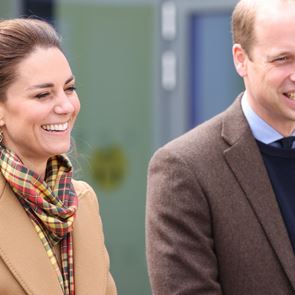 Открихме аксесоарите от последната поява на &lt;em>Кейт&lt;/em> &lt;em>Мидълтън&lt;/em>