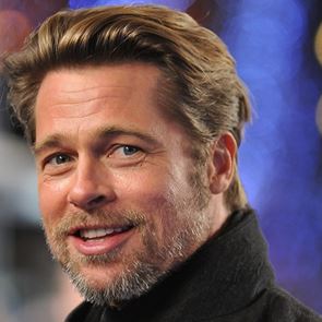 &lt;em>Брад&lt;/em> &lt;em>Пит&lt;/em> се среща с актриса, която е с 25 години по-млада от него?