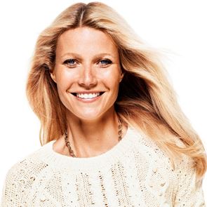 Гуинет Полтроу се съблече &lt;em>за&lt;/em> 48-мия си рожден ден