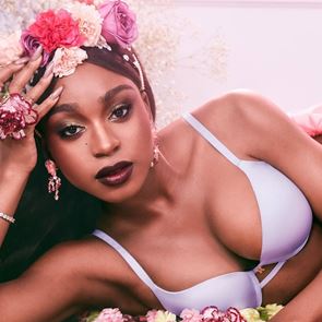 Нормани се завръща за втора обиколка около Слънцето