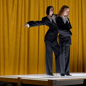 Решителна, дръзка и съвършена, такава ще е есента с &lt;em>H&lt;/em>&amp;&lt;em>M&lt;/em> Studio A/W 23