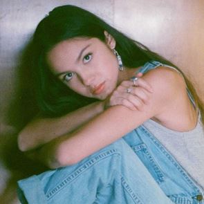 Шофьорското място е само и единствено за &lt;em>Оливия&lt;/em> &lt;em>Родриго&lt;/em>