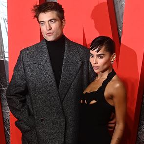 &lt;em>Зоуи&lt;/em> &lt;em>Кравиц&lt;/em> и Робърт Патинсън завладяха червения килим