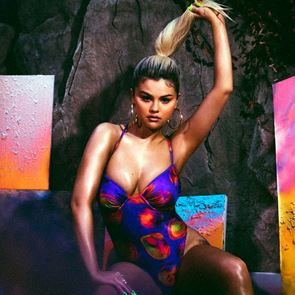 Селена Гомес е готова за нова музика и, не, тя няма да е тъжна