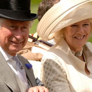 &lt;em>Камила&lt;/em> и принц Чарлз ни канят в новия си читателски клуб