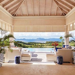 Почивка по кралски: Кейт и Уилям отдъхват във вила на Карибите