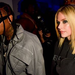 Изглежда, че Аврил Лавин и Tyga са новата звездна двойка