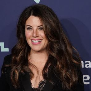 Моника Люински ще продуцира сериал за аферата с Клинтън