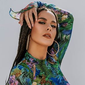 Yoana - по-красива от всякога в новия си хитов проект &quot;Нямат любов&quot; (ВИДЕО