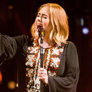 Новият албум на Адел идва съвсем, съвсем скоро