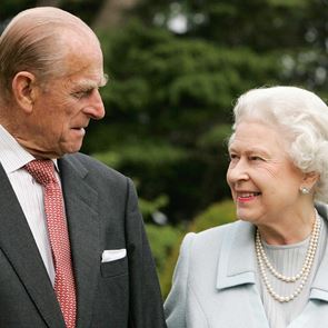 Кралица Елизабет и принц Филип отново заедно след две години