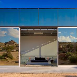 &quot;Невидимата къща&quot;, която Деми Ловато обича да наема за уикенда