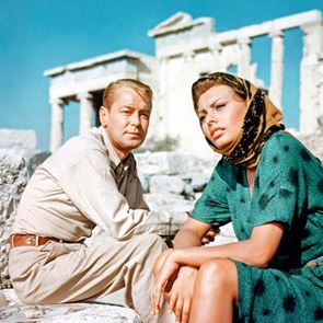 Романтичната лятна афера на звездите и Гърция  не е от вчера