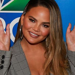 Криси Тейгън и поредният огромен Twitter скандал