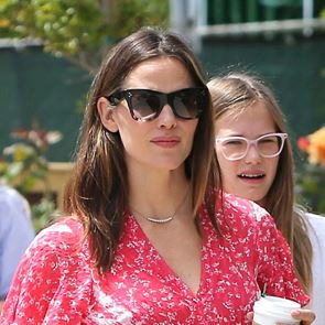 Дженифър Гарнър се завръща като &quot;Електра