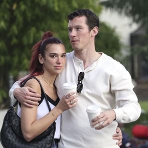 Love is in the air: Дуа Липа и &lt;em>Калъм&lt;/em> &lt;em>Търнър&lt;/em>