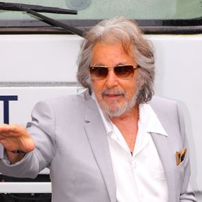 <em>Ал</em> <em>Пачино</em> иска пълно попечителство над новородения си син