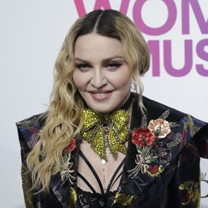 Мадона отново говори за секс, но този път ядоса Карди Би