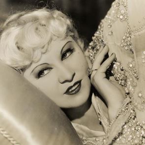 В началото бе Мей Уест