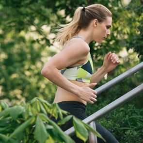 Има *цял куп* изненадващи ползи от бягането на място