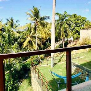 Offset изненада Карди Би с имение за рождения й ден