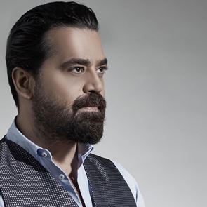 Мунир, който преобразява жените