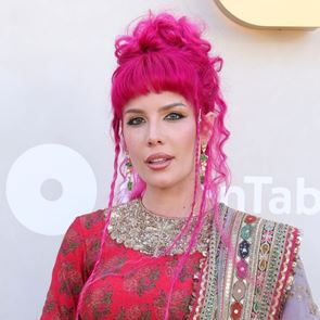 Холзи: Късметлийка съм, че съм жива