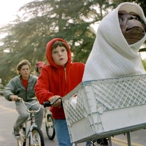 Загадките на „Зона 51" - защо всички искат да я щурмуват