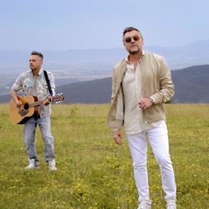 <em>Любо</em> <em>Киров</em> стартира турне с видео премиера