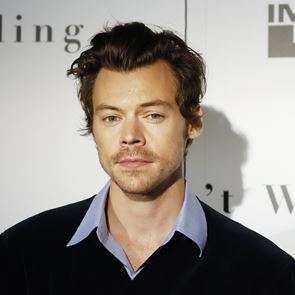 Хари Стайлс пуска нова грим колекция