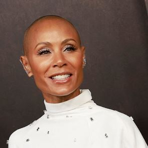 Трикът срещу акне на Джейда Пинкет &lt;em>Смит&lt;/em> струва по-малко от 10 лева