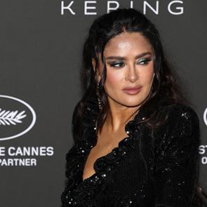 <em>Салма</em> <em>Хайек</em> разкри тайната на перфектната си кожа