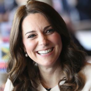 С топли чорапи като… Кейт Мидълтън