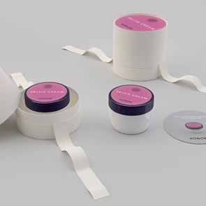 Вече съществува крем за лице, който обещава перфектни селфита