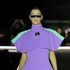 Драма и сюрреализъм в новата колекция на &lt;em>Pierre&lt;/em> &lt;em>Cardin&lt;/em>