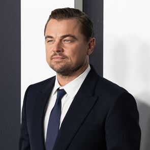 Леонардо ди Каприо отпразнува рождения си ден с куп холивудски звезди