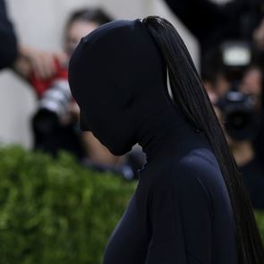 <em>Ким</em> <em>Кардашиян</em> взриви Met Gala, Twitter полудя