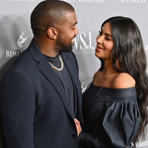 Ким Кардашиян и Кание Уест са официално разведени