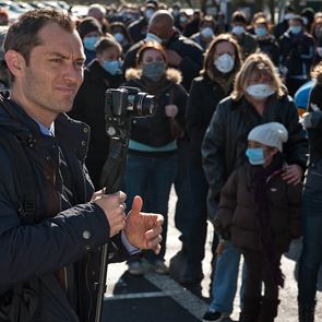 Джъд Лоу е бил предупреден за пандемията: &quot;Въпросът беше кога, а не ако