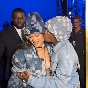 Разкриха името на втория син на Риана