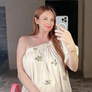 &lt;em>Линдзи&lt;/em> &lt;em>Лоън&lt;/em> стана майка за първи път