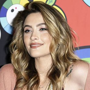 Парис Джексън за самонараняването, депресията и болката след смъртта на Краля