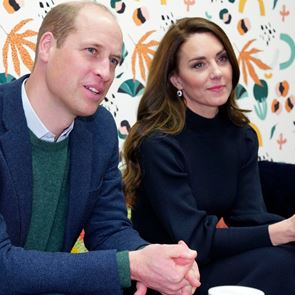 Принц Уилям и Кейт Мидълтън бяха попитани какво мислят за "Spare